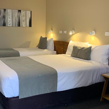 In Town Motor Inn Тари Экстерьер фото
