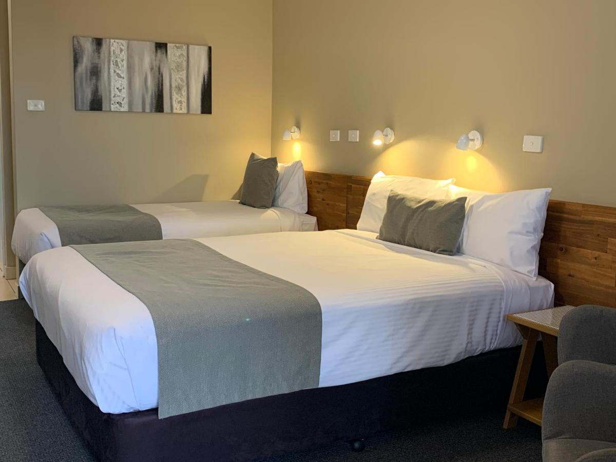 In Town Motor Inn Тари Экстерьер фото